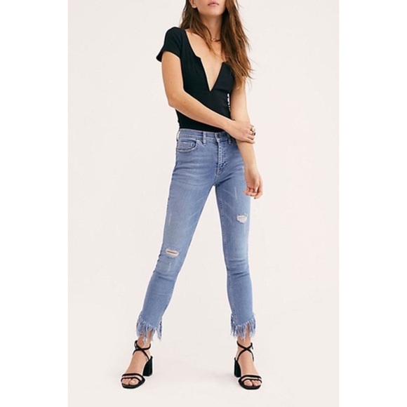 Free People We The Free Great-Heights Frayed Skinny-Jean Size 30 - Picture 1 of 10